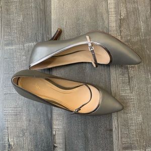 Women’s Cole Haan Chelsea pump size 9.5